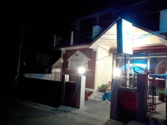 Monarch Hotel